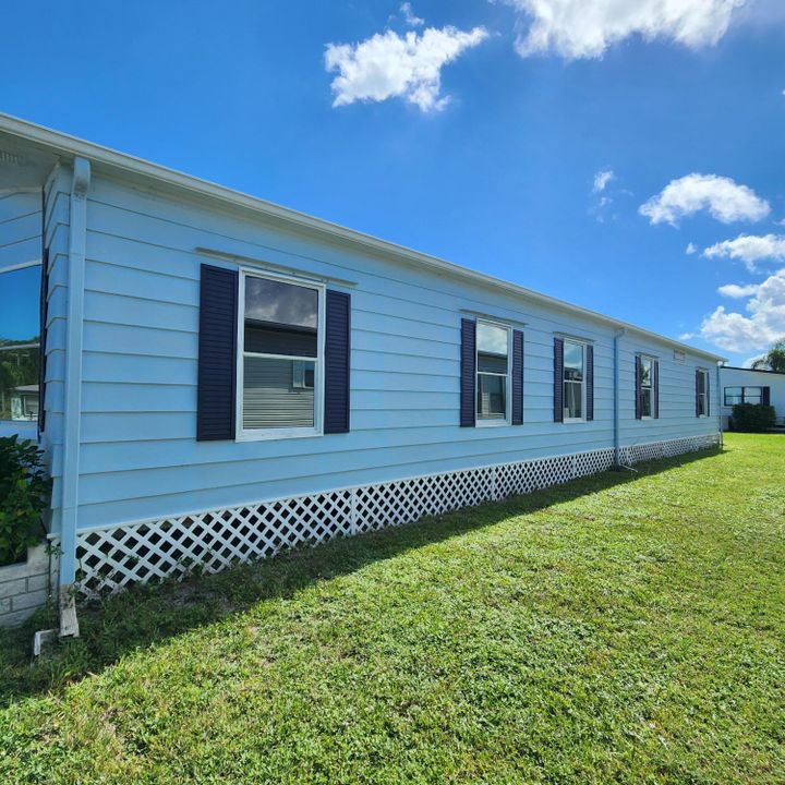 For Sale: $45,000 (2 beds, 2 baths, 1564 Square Feet)