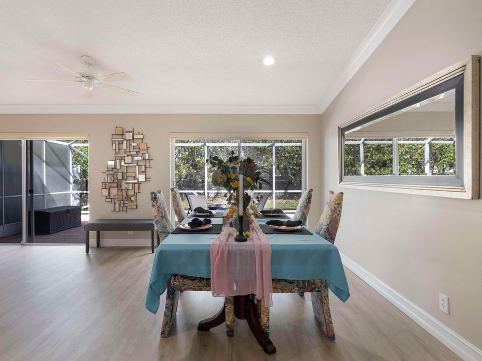 For Sale: $448,900 (3 beds, 2 baths, 2073 Square Feet)