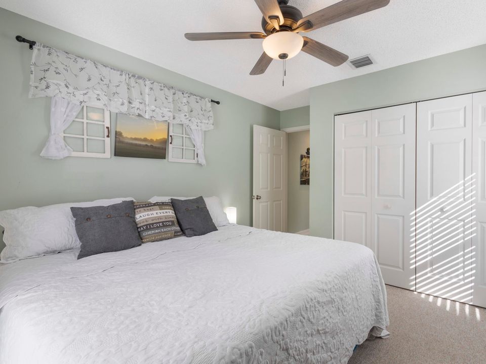 For Sale: $448,900 (3 beds, 2 baths, 2073 Square Feet)