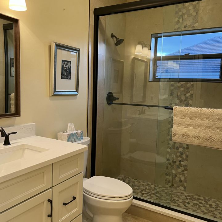 Active With Contract: $725,000 (2 beds, 2 baths, 2023 Square Feet)