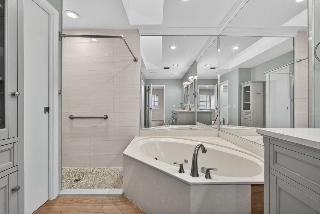 For Rent: $3,300 (3 beds, 2 baths, 2041 Square Feet)