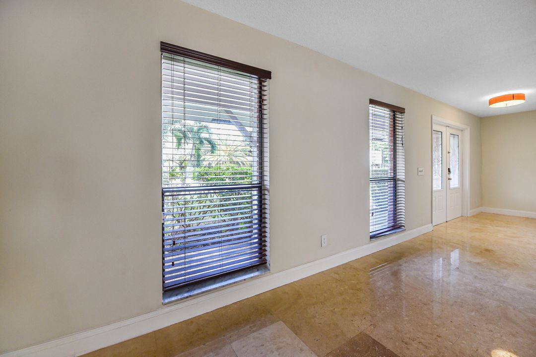 Active With Contract: $615,000 (3 beds, 2 baths, 2145 Square Feet)