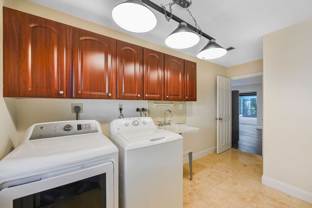 Active With Contract: $615,000 (3 beds, 2 baths, 2145 Square Feet)