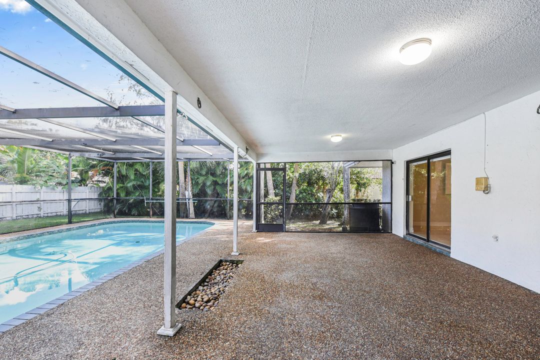 Active With Contract: $615,000 (3 beds, 2 baths, 2145 Square Feet)