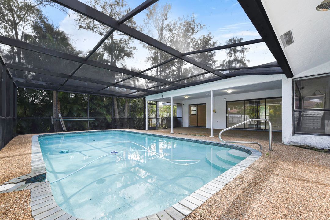 Active With Contract: $615,000 (3 beds, 2 baths, 2145 Square Feet)