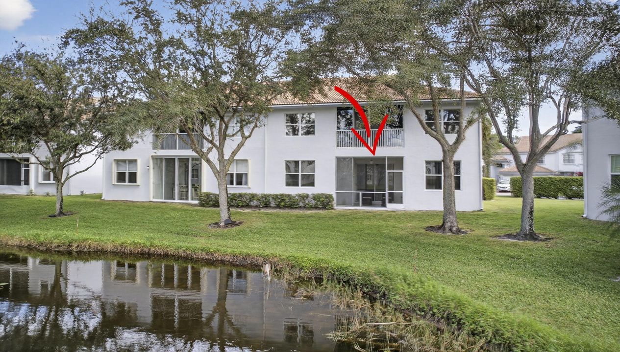 合同活跃: $359,900 (3 贝兹, 2 浴室, 1400 平方英尺)