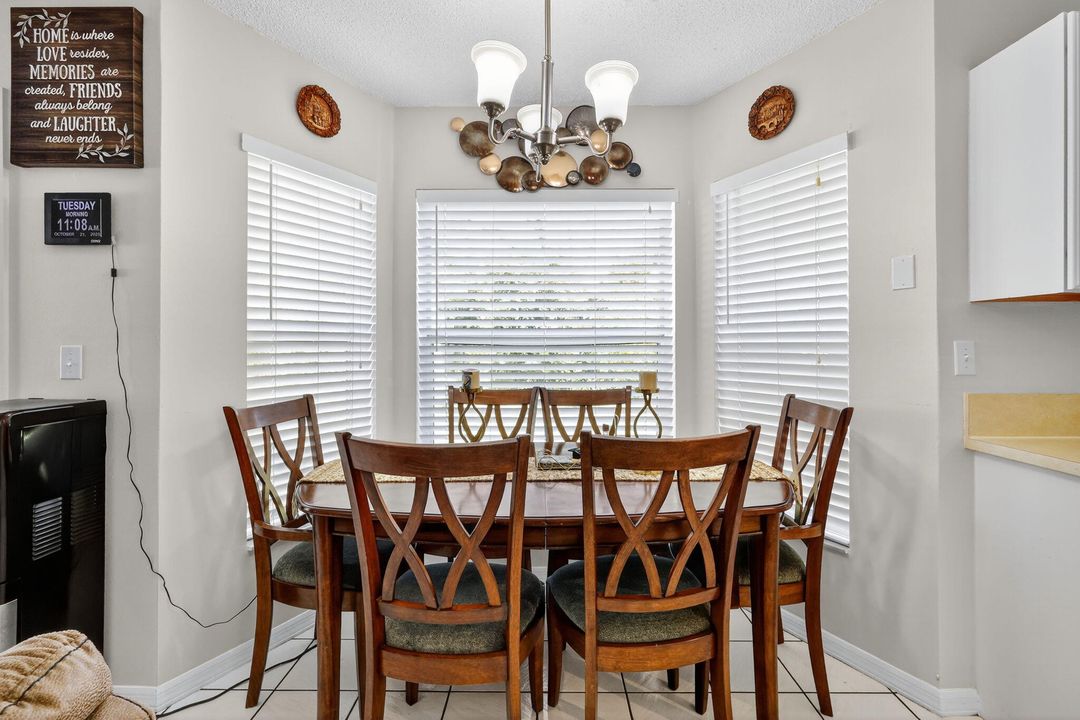 For Sale: $559,900 (3 beds, 2 baths, 2132 Square Feet)