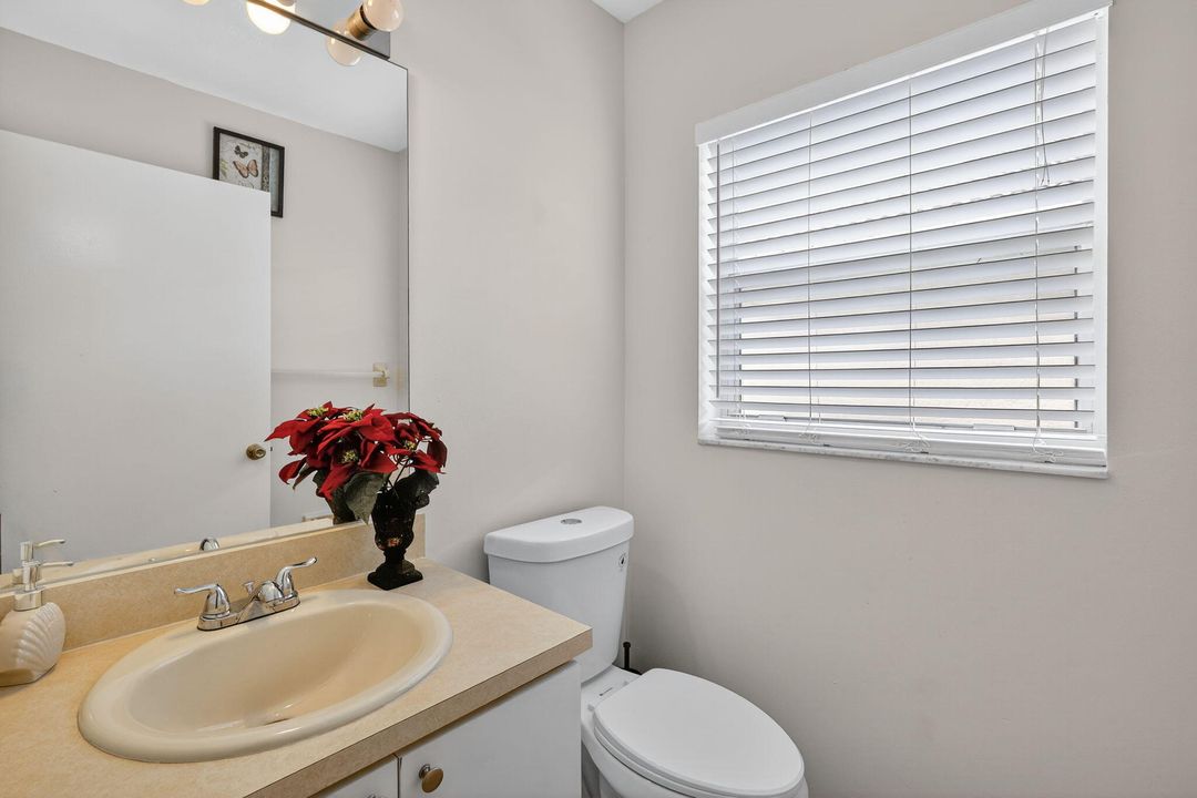 For Sale: $559,900 (3 beds, 2 baths, 2132 Square Feet)