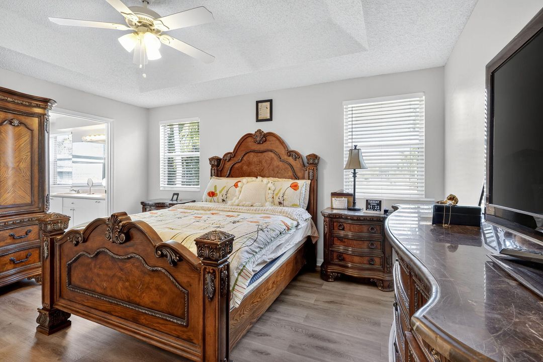 For Sale: $559,900 (3 beds, 2 baths, 2132 Square Feet)