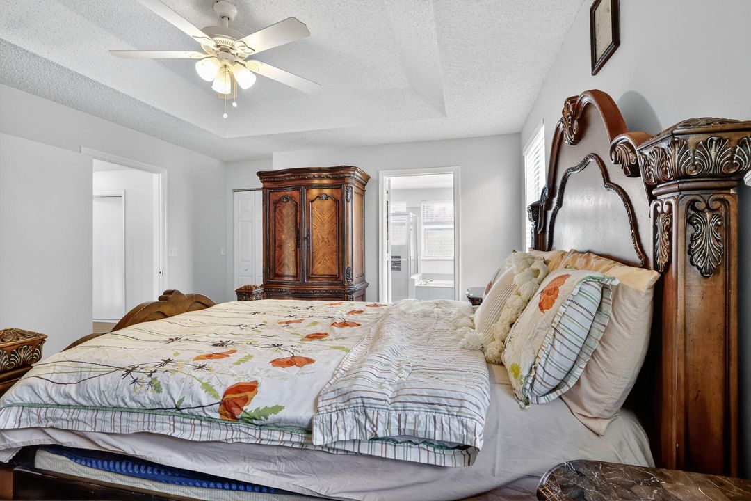 For Sale: $559,900 (3 beds, 2 baths, 2132 Square Feet)