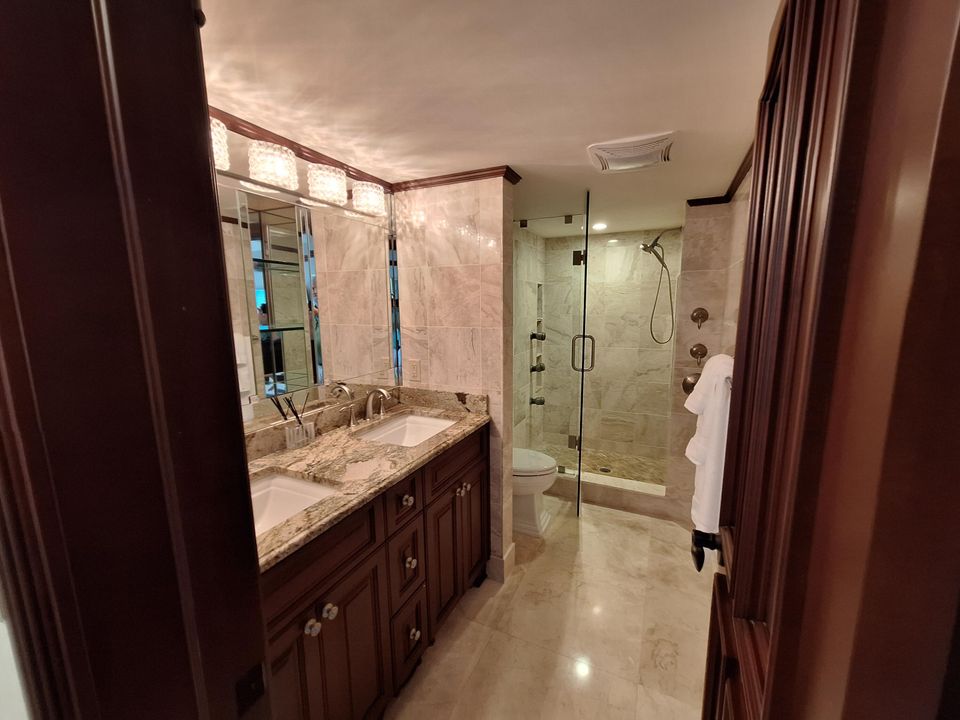 For Rent: $6,000 (3 beds, 3 baths, 1617 Square Feet)