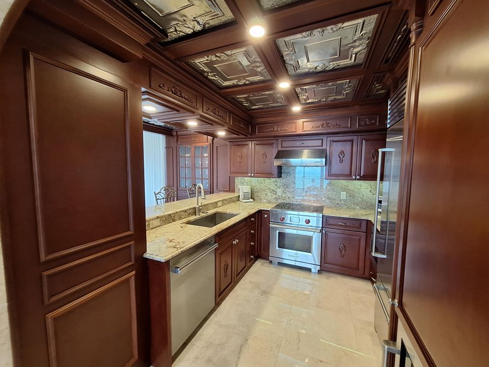 For Rent: $6,000 (3 beds, 3 baths, 1617 Square Feet)