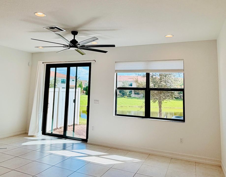 En Renta: $3,650 (3 camas, 2 baños, 1728 Pies cuadrados)