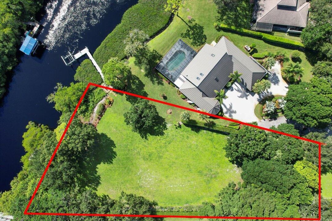 合同活跃: $1,500,000 (0 贝兹, 0 浴室, 0 平方英尺)