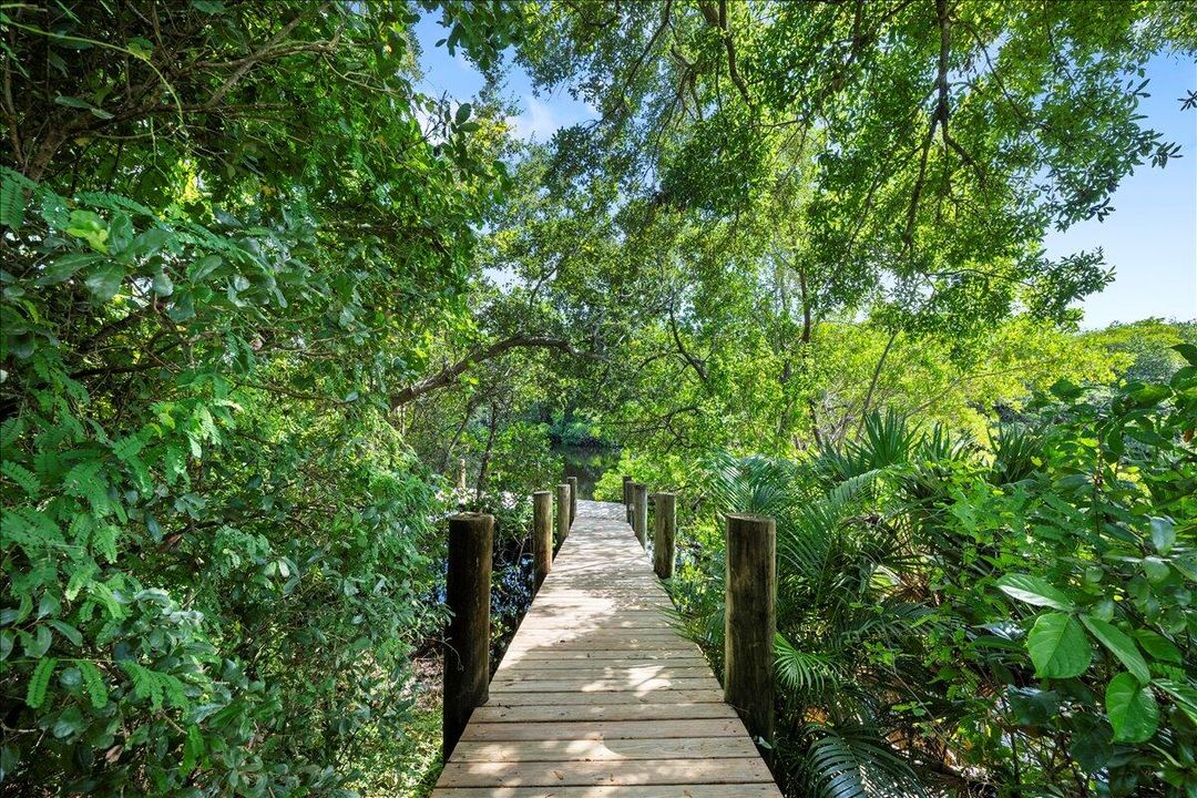 合同活跃: $1,500,000 (0 贝兹, 0 浴室, 0 平方英尺)