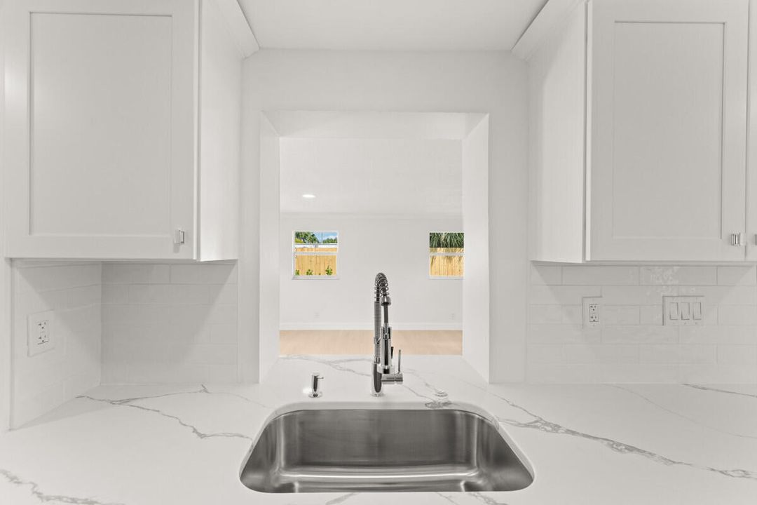 For Sale: $518,950 (3 beds, 2 baths, 1552 Square Feet)