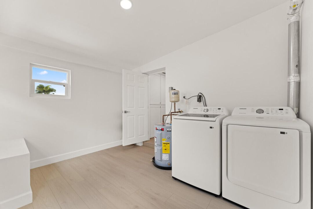 For Sale: $518,950 (3 beds, 2 baths, 1552 Square Feet)