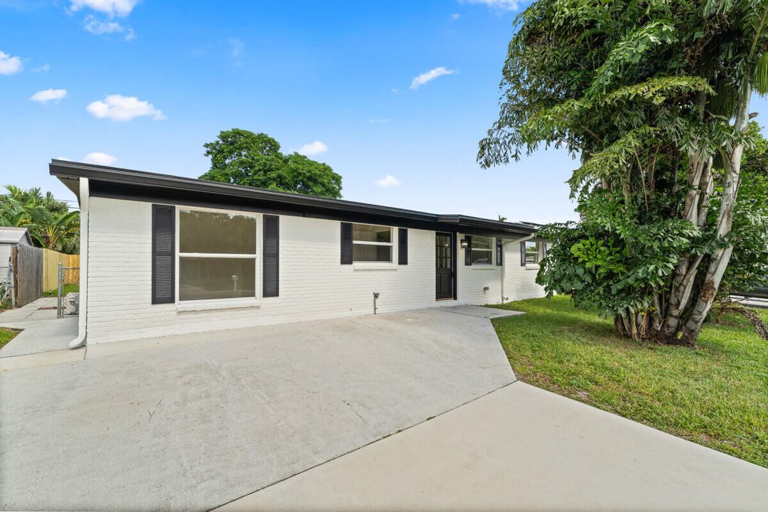 For Sale: $518,950 (3 beds, 2 baths, 1552 Square Feet)