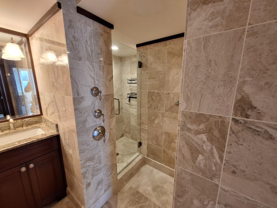 For Rent: $6,000 (3 beds, 3 baths, 1617 Square Feet)