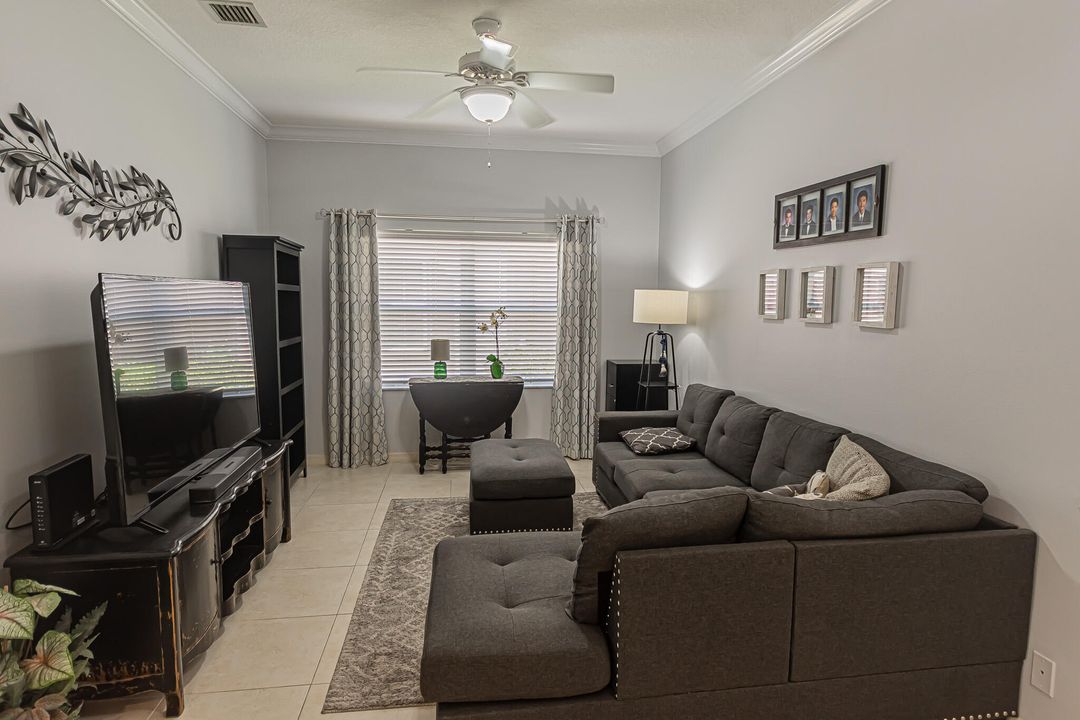 待售: $364,900 (2 贝兹, 2 浴室, 1650 平方英尺)