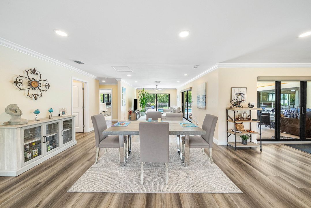 For Sale: $1,495,000 (3 beds, 2 baths, 2356 Square Feet)