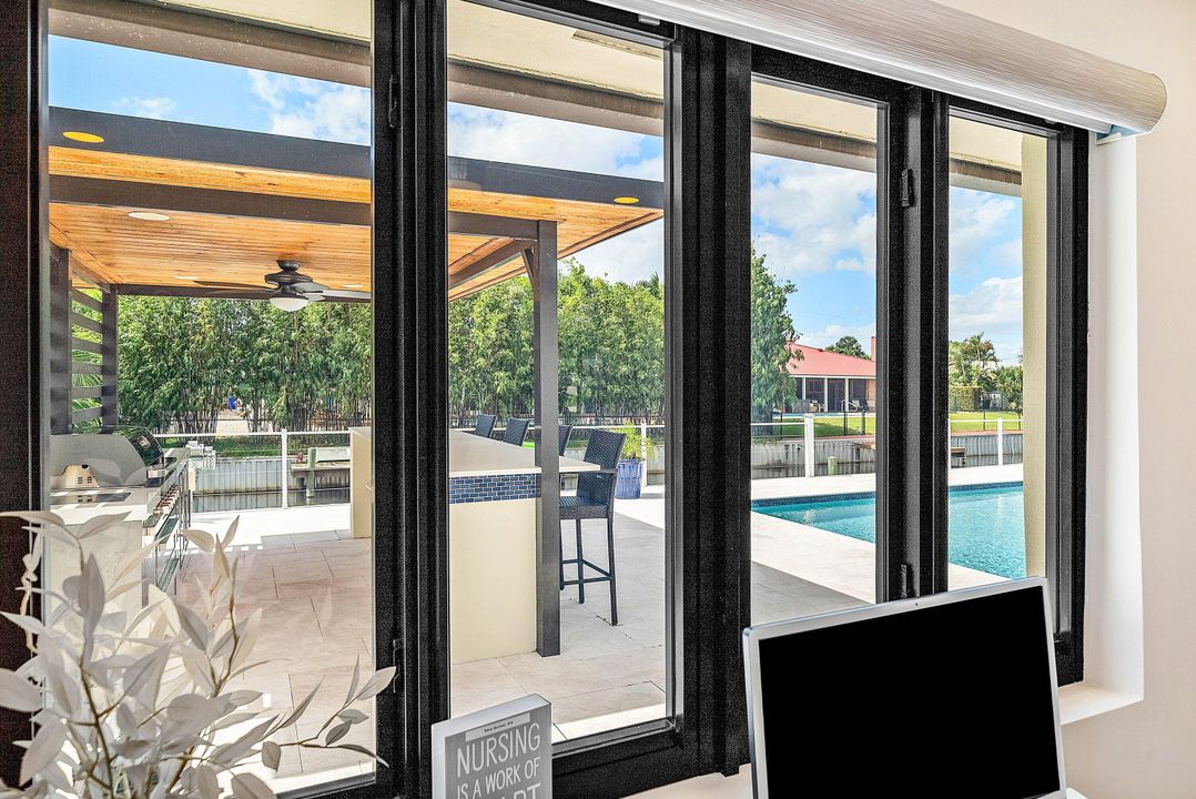 For Sale: $1,495,000 (3 beds, 2 baths, 2356 Square Feet)