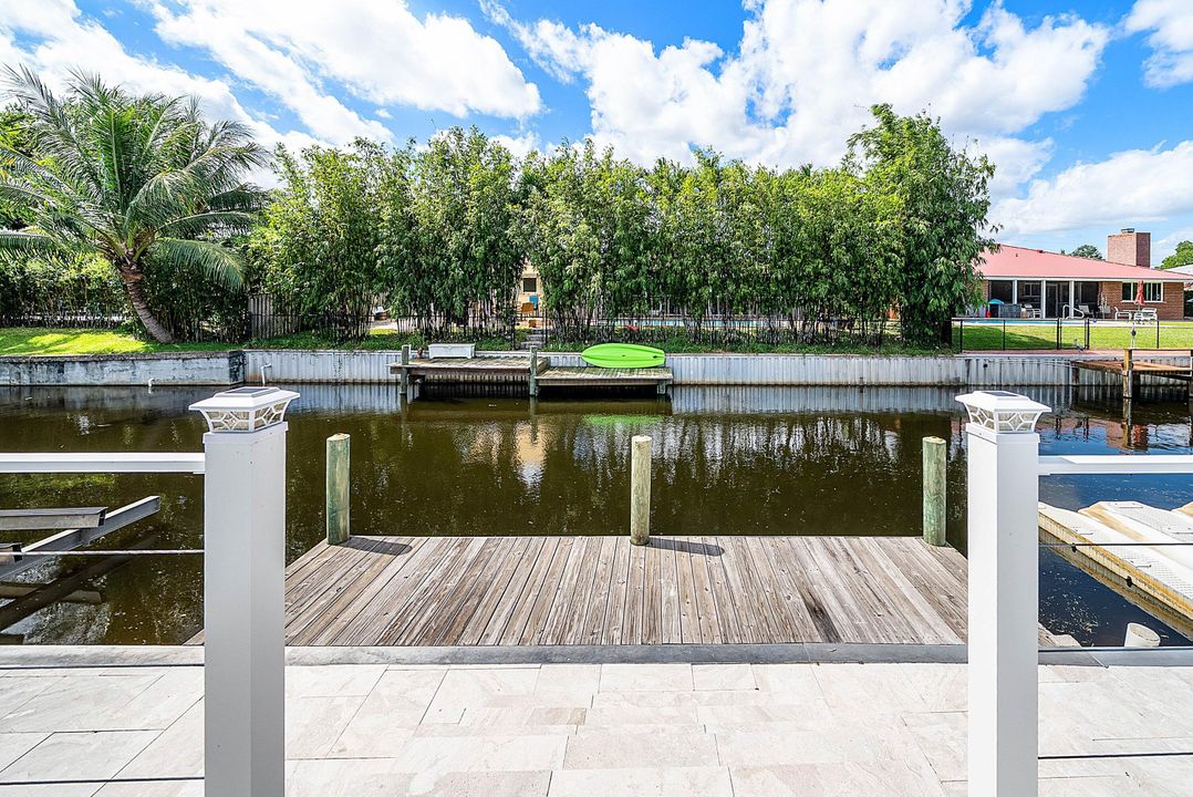 For Sale: $1,495,000 (3 beds, 2 baths, 2356 Square Feet)