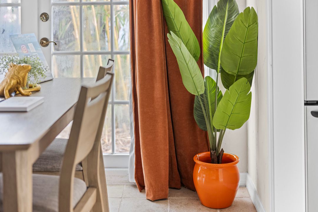 待售: $1,949,000 (0 贝兹, 0 浴室, 3643 平方英尺)