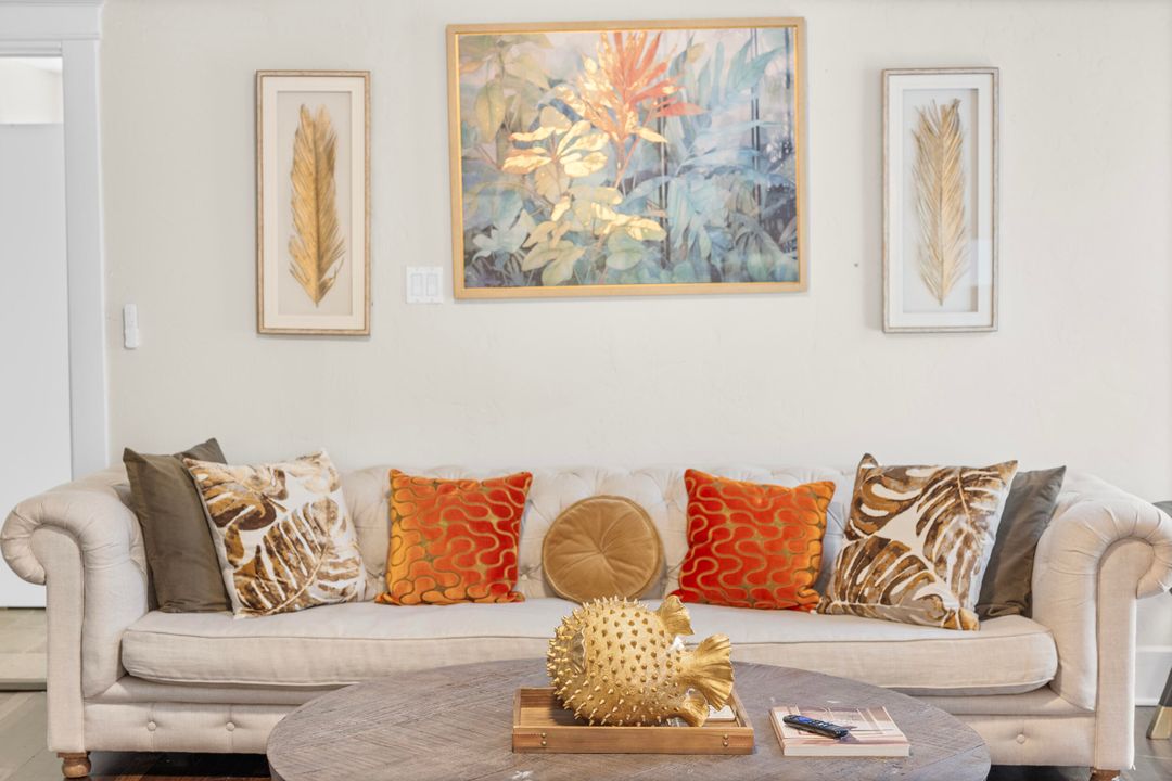 待售: $1,949,000 (0 贝兹, 0 浴室, 3643 平方英尺)