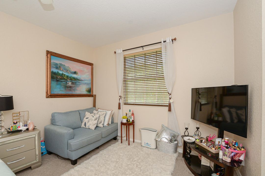 В аренду: $2,000 (3 спален, 2 ванн, 1653 Квадратных фут)