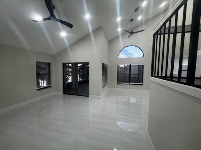 合同活跃: $499,000 (3 贝兹, 2 浴室, 1810 平方英尺)