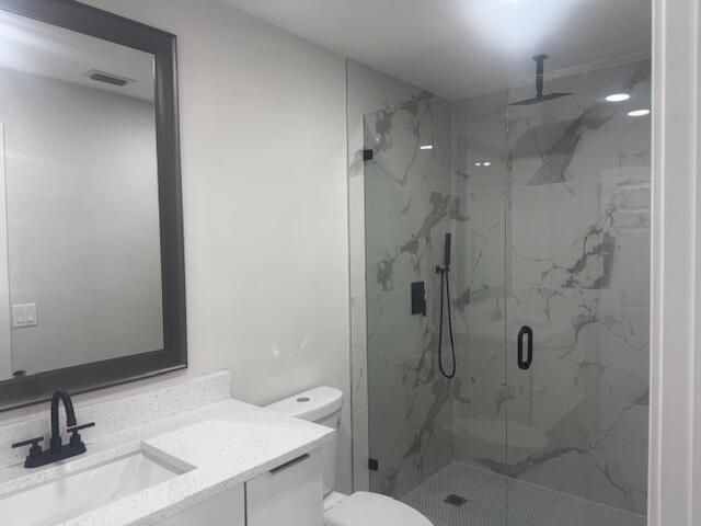 合同活跃: $499,000 (3 贝兹, 2 浴室, 1810 平方英尺)