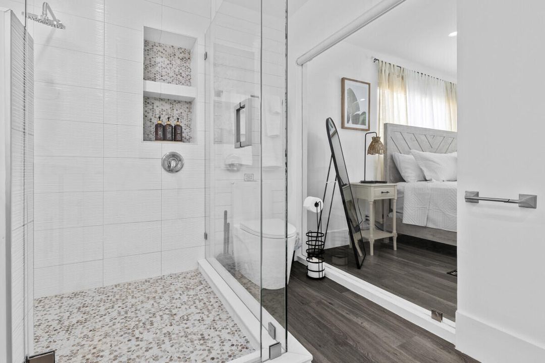 Под контрактом: $595,000 (3 спален, 2 ванн, 1844 Квадратных фут)