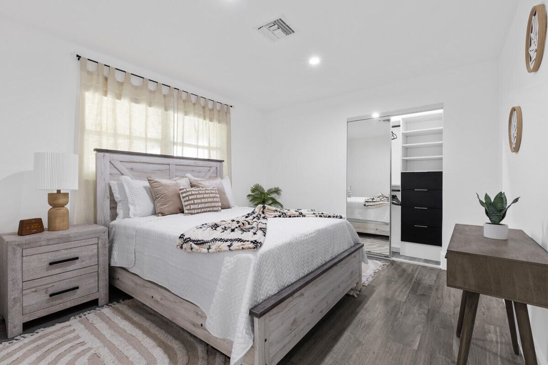 Под контрактом: $595,000 (3 спален, 2 ванн, 1844 Квадратных фут)