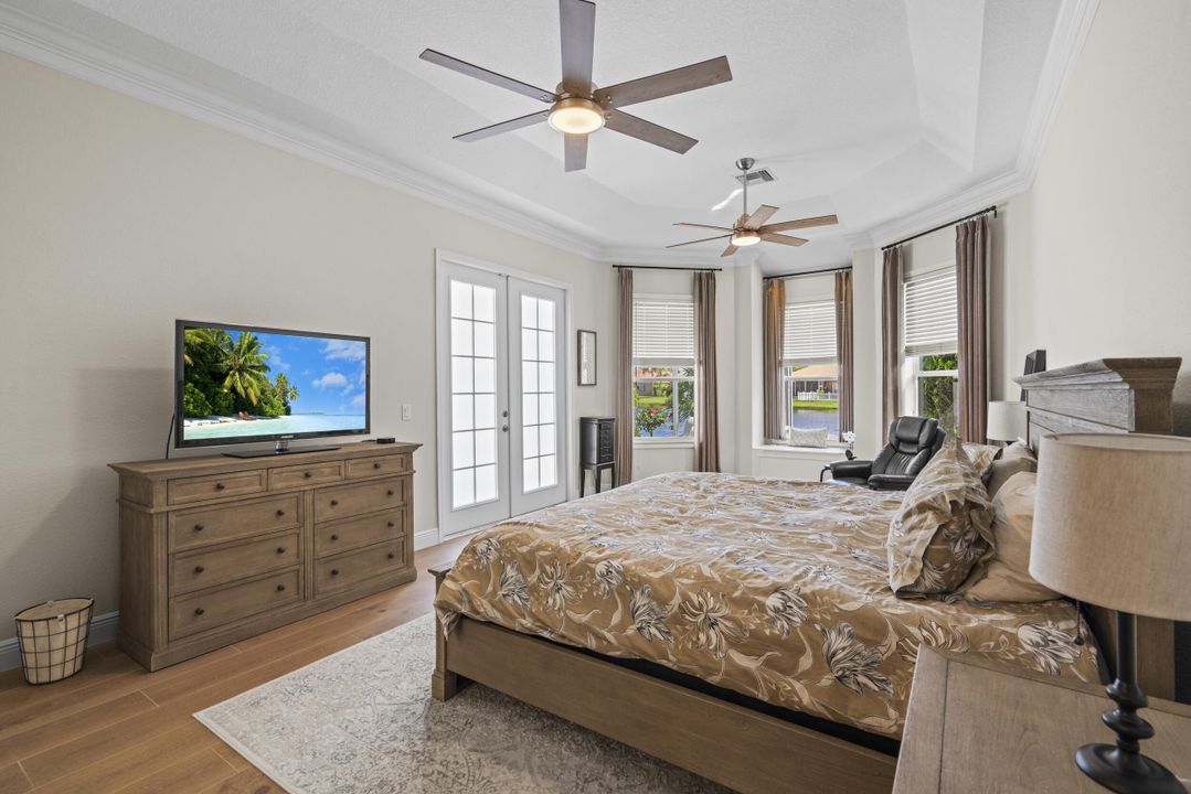 Activo con contrato: $649,000 (4 camas, 3 baños, 2612 Pies cuadrados)