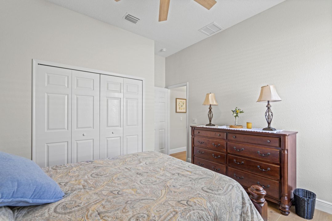 Activo con contrato: $649,000 (4 camas, 3 baños, 2612 Pies cuadrados)