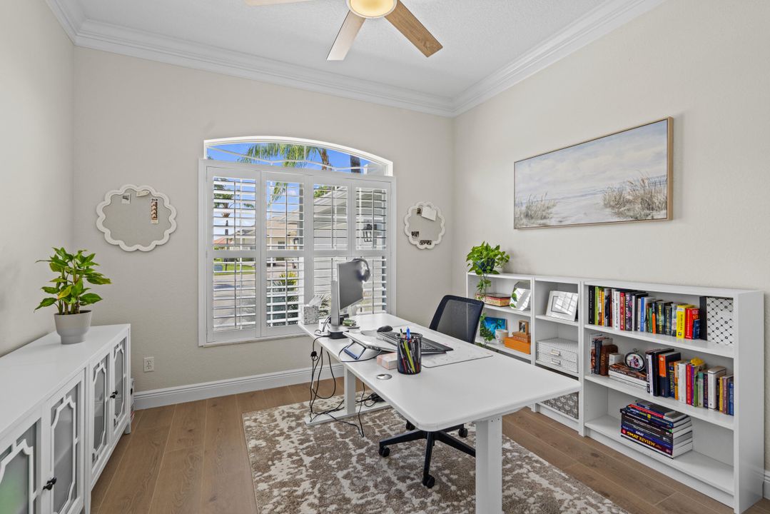 Activo con contrato: $649,000 (4 camas, 3 baños, 2612 Pies cuadrados)