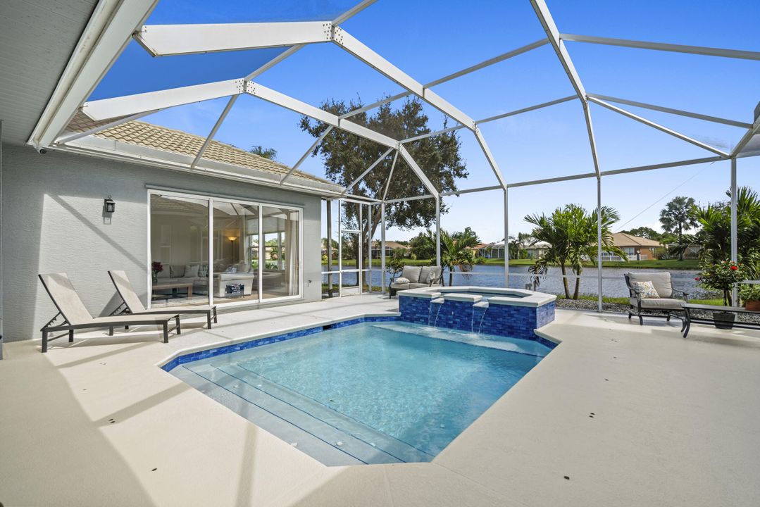 Activo con contrato: $649,000 (4 camas, 3 baños, 2612 Pies cuadrados)