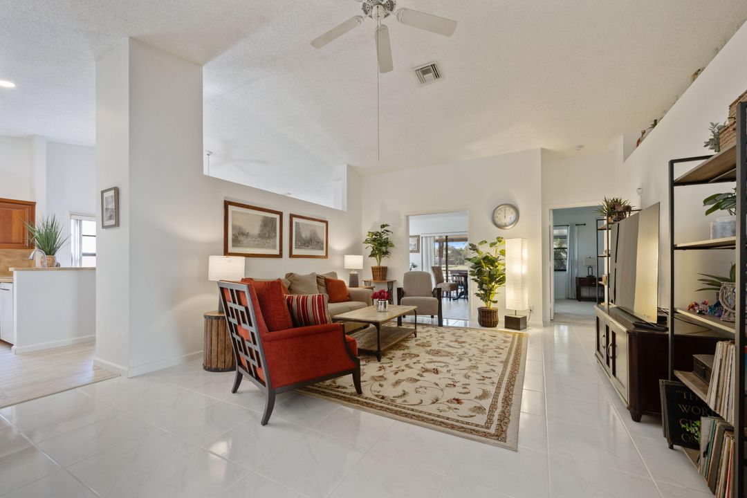 Active With Contract: $490,000 (3 beds, 2 baths, 2104 Square Feet)