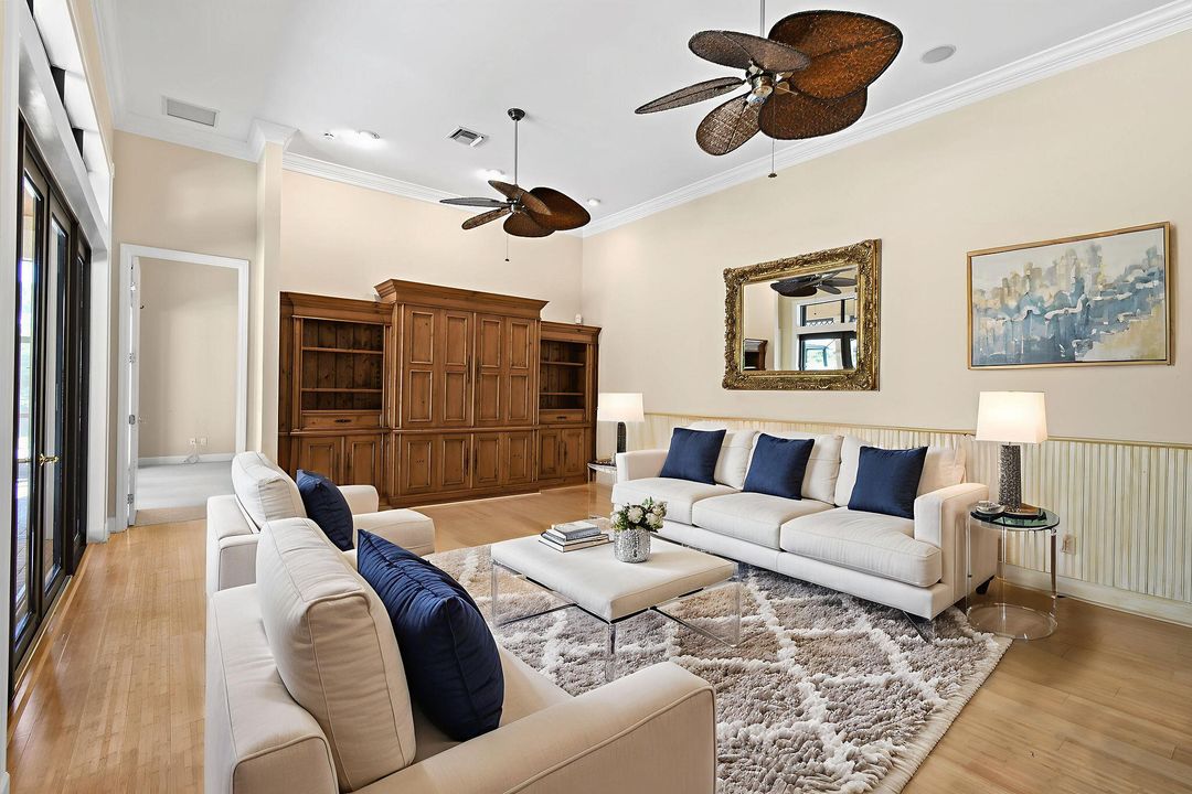 На продажу: $1,300,000 (4 спален, 4 ванн, 2478 Квадратных фут)