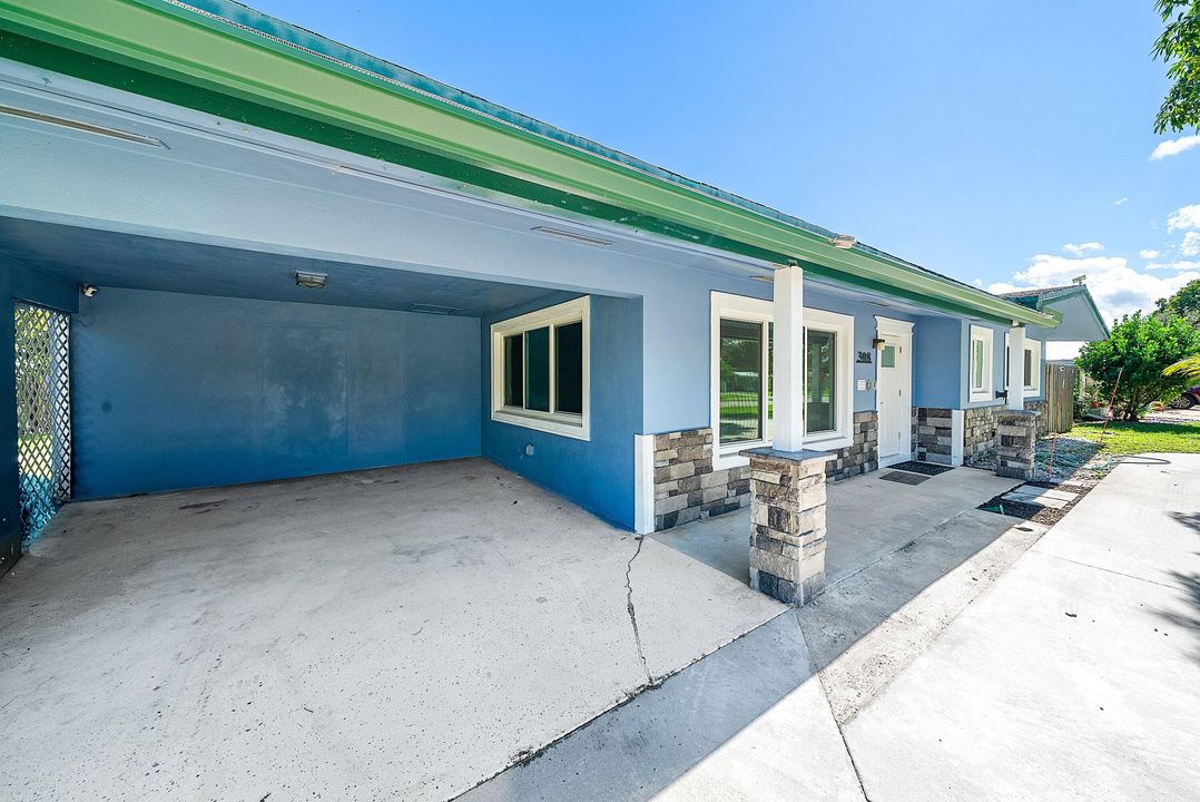 Active With Contract: $3,350 (3 beds, 1 baths, 1288 Square Feet)