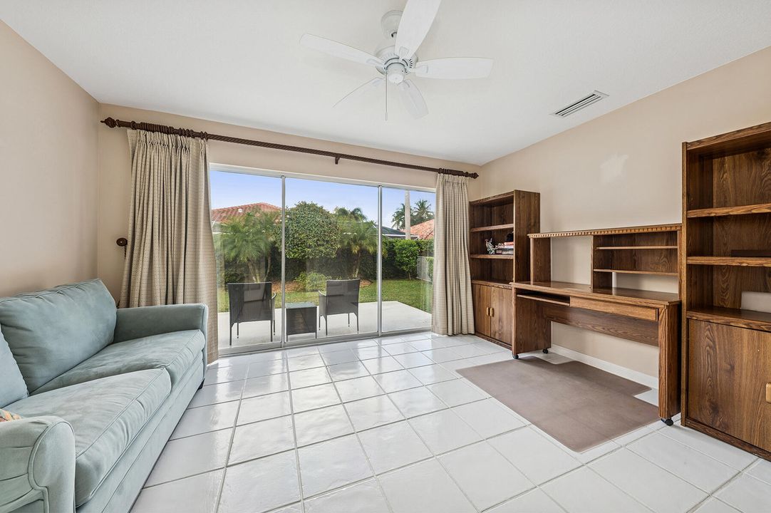 For Sale: $399,900 (2 beds, 2 baths, 1680 Square Feet)