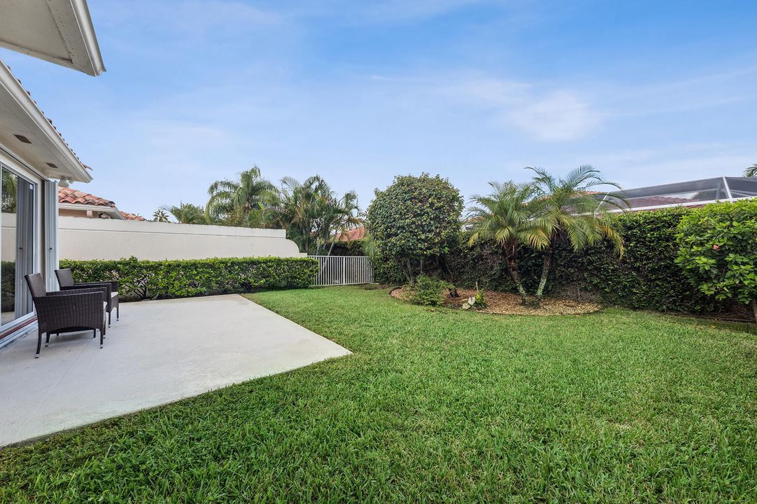 For Sale: $399,900 (2 beds, 2 baths, 1680 Square Feet)