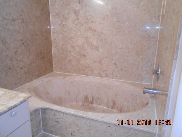 For Sale: $199,900 (2 beds, 2 baths, 864 Square Feet)