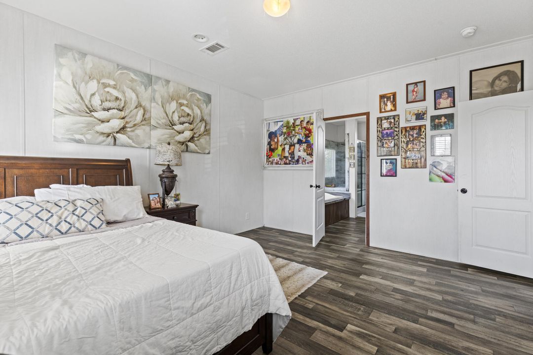 На продажу: $295,900 (3 спален, 2 ванн, 1661 Квадратных фут)