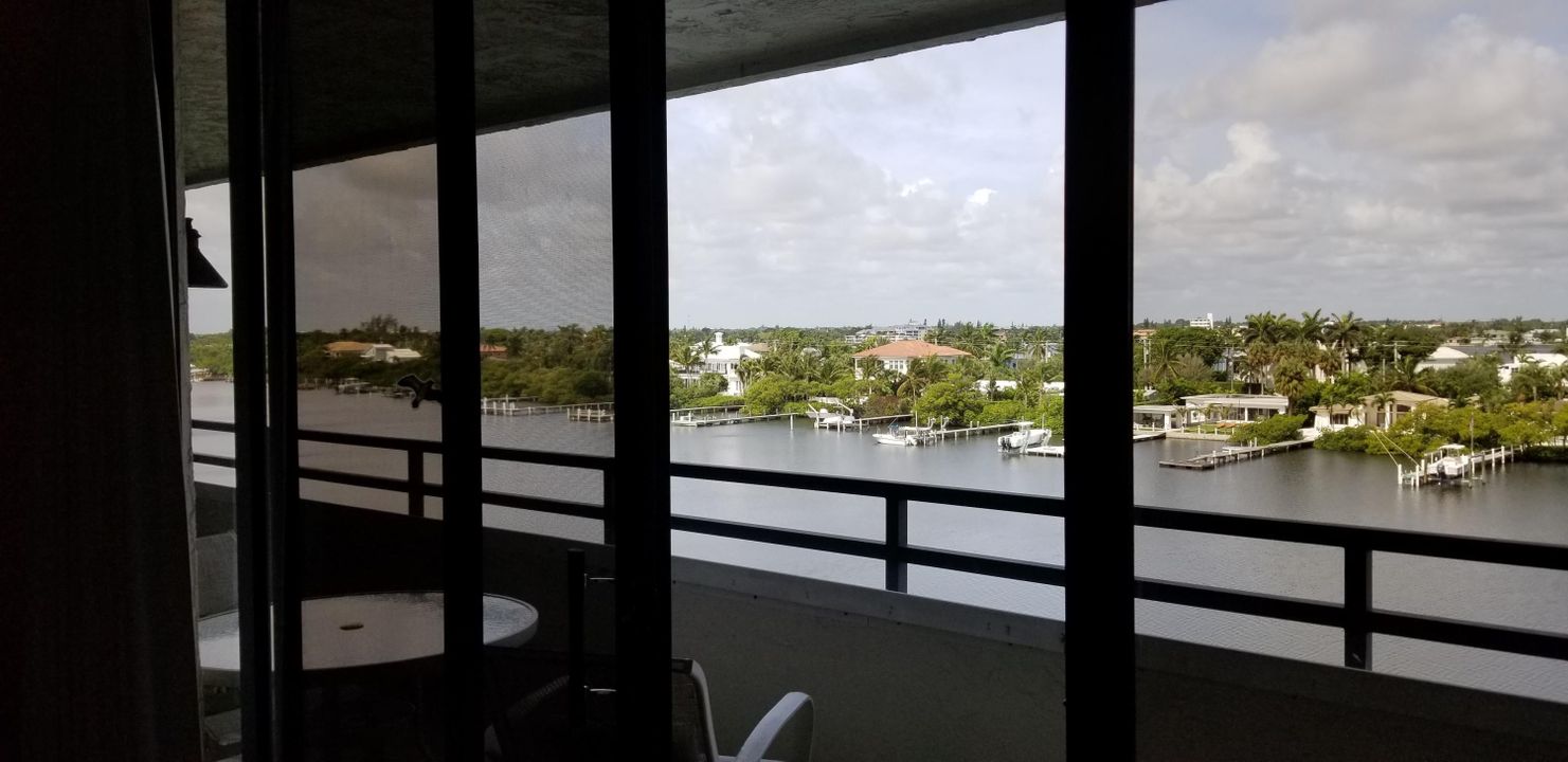 For Rent: $3,500 (2 beds, 2 baths, 1308 Square Feet)