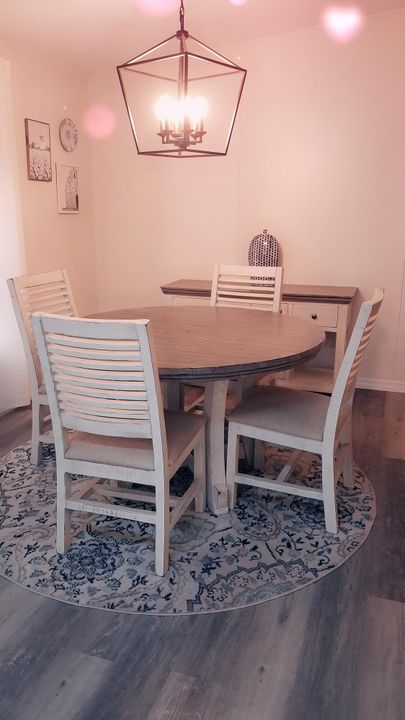 Active With Contract: $199,000 (3 beds, 2 baths, 1512 Square Feet)