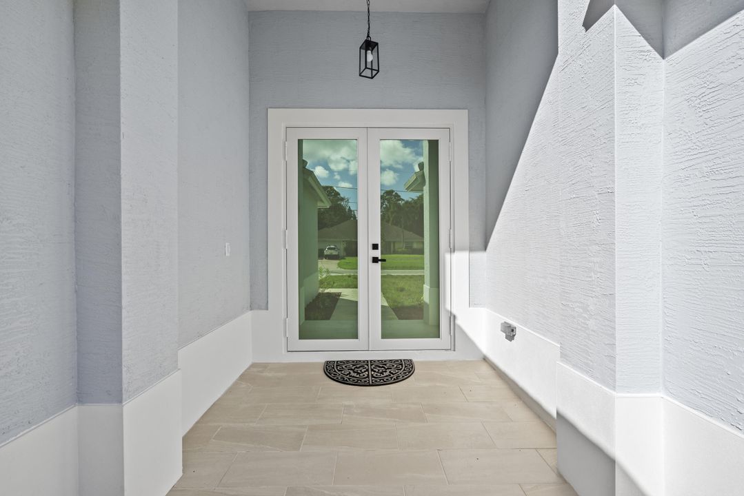 For Sale: $490,000 (4 beds, 3 baths, 2246 Square Feet)