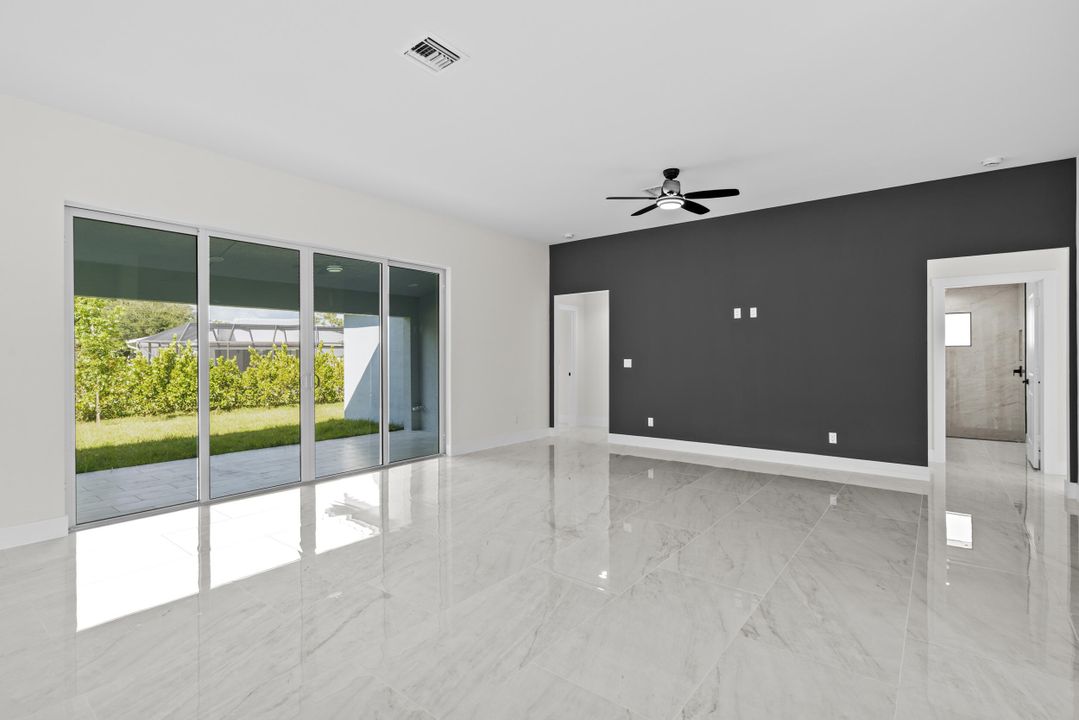 For Sale: $490,000 (4 beds, 3 baths, 2246 Square Feet)