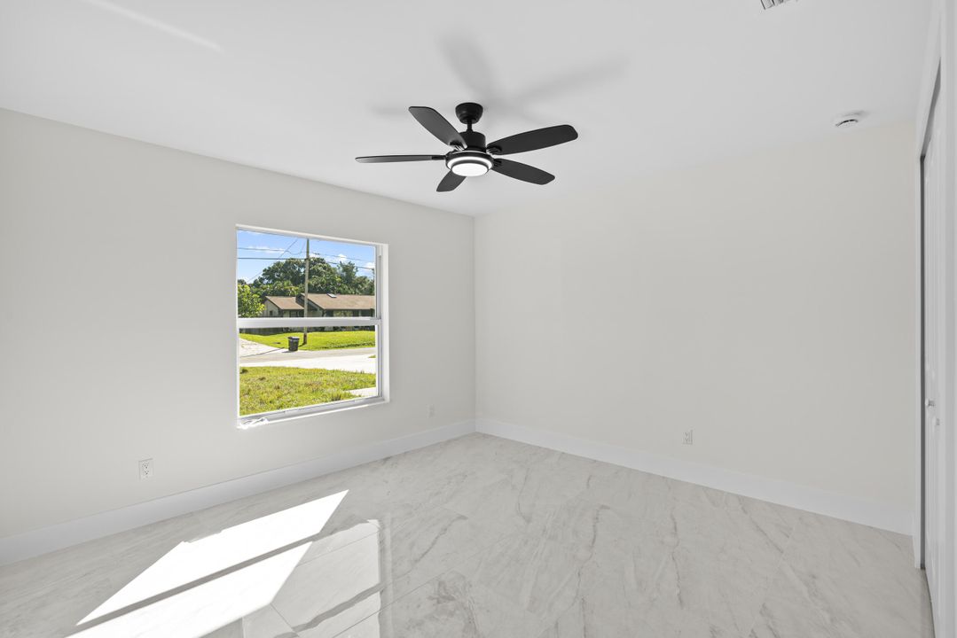 For Sale: $490,000 (4 beds, 3 baths, 2246 Square Feet)